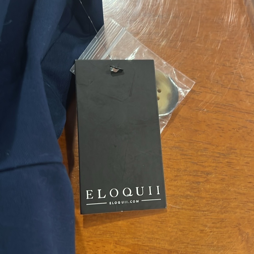 Eloquii women’s navy blue cotton stretch v neck button down short sleeve 24 NWT - Picture 8 of 10